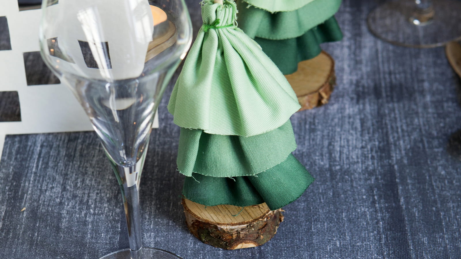 Sapin de table en tissu