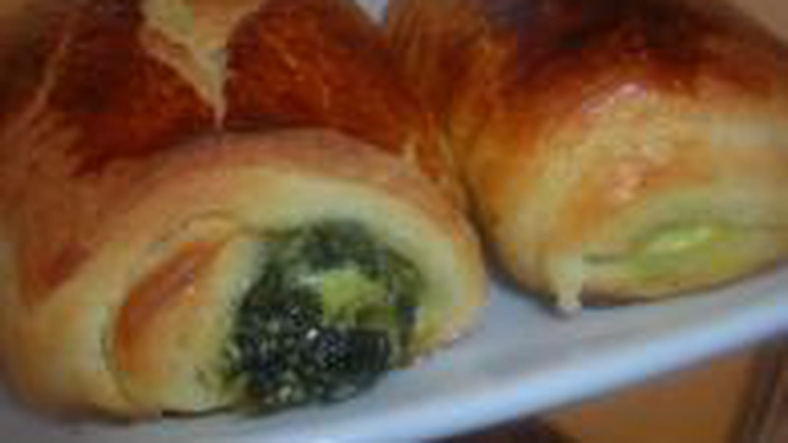 Petits pains fromage-épinards