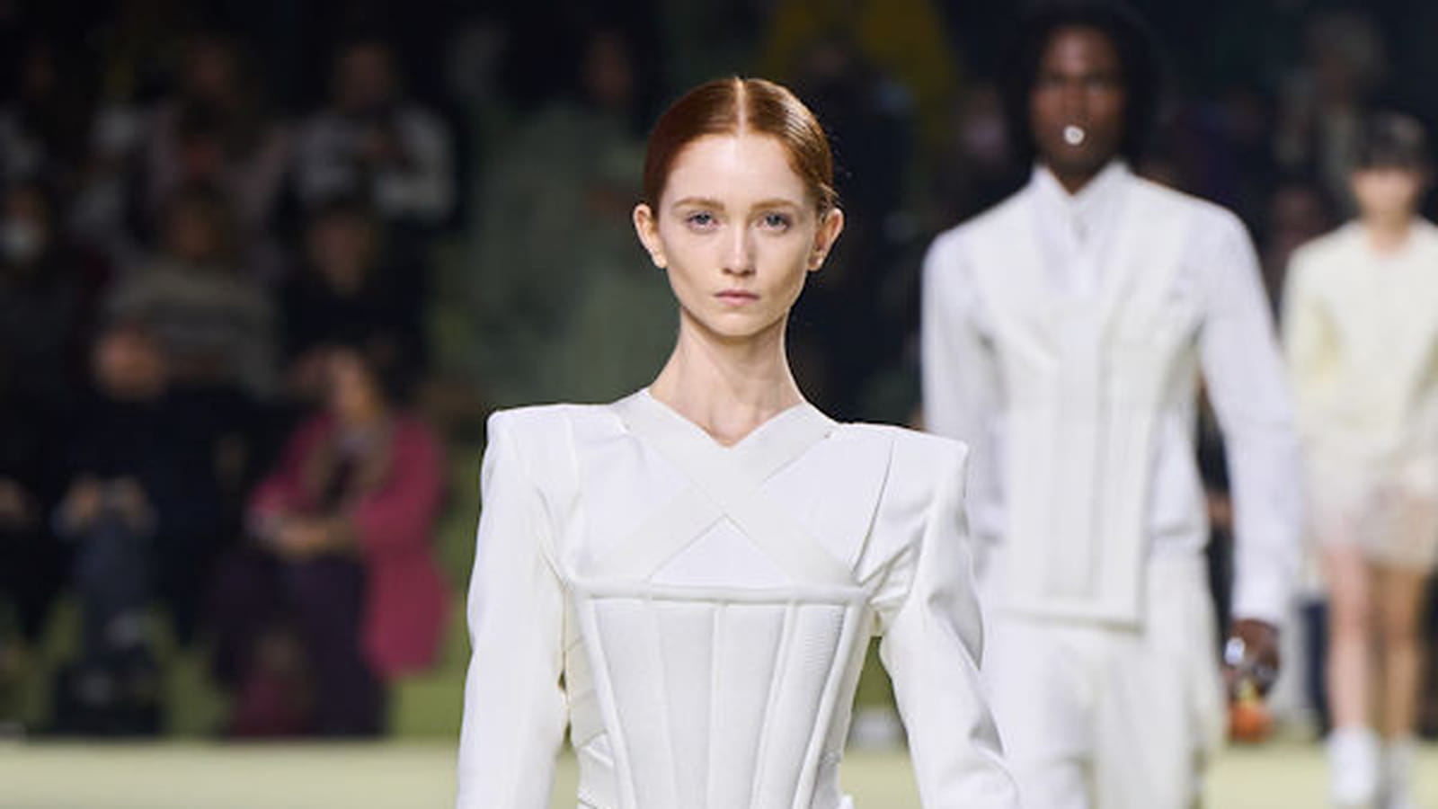 Look 2