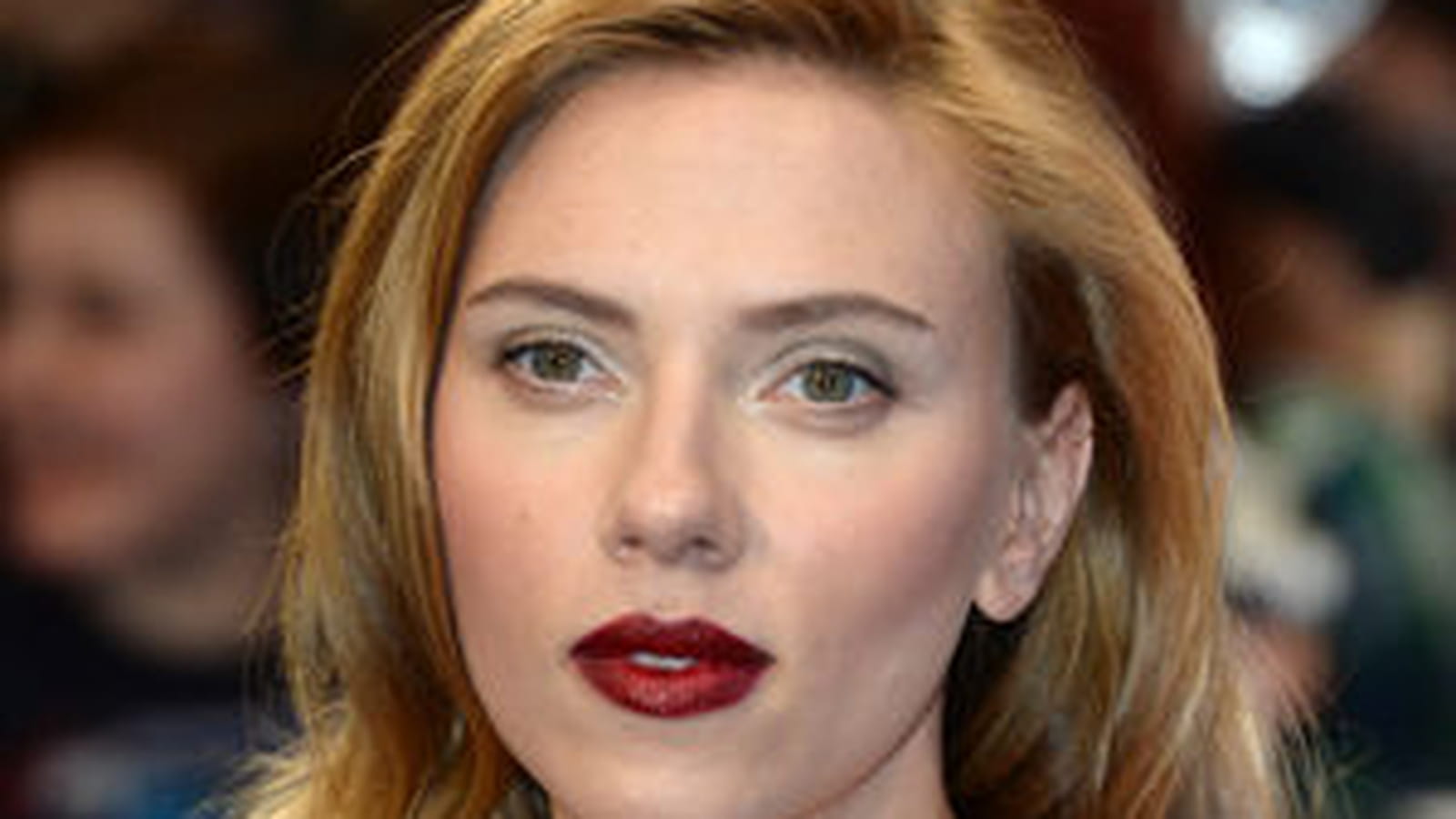 Scarlett Johansson, cheveux longs 