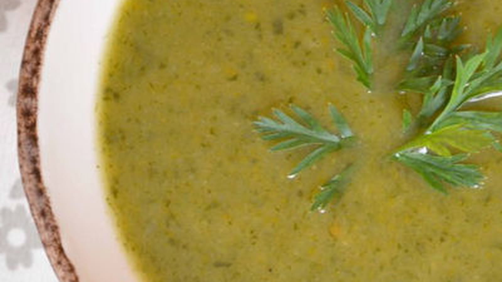 Potage aux fanes de carottes