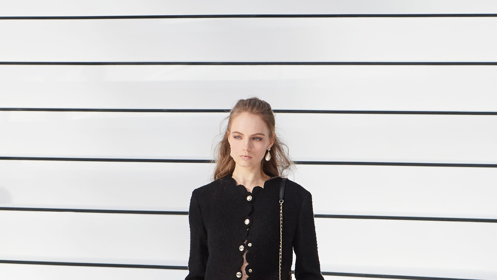 Look 11