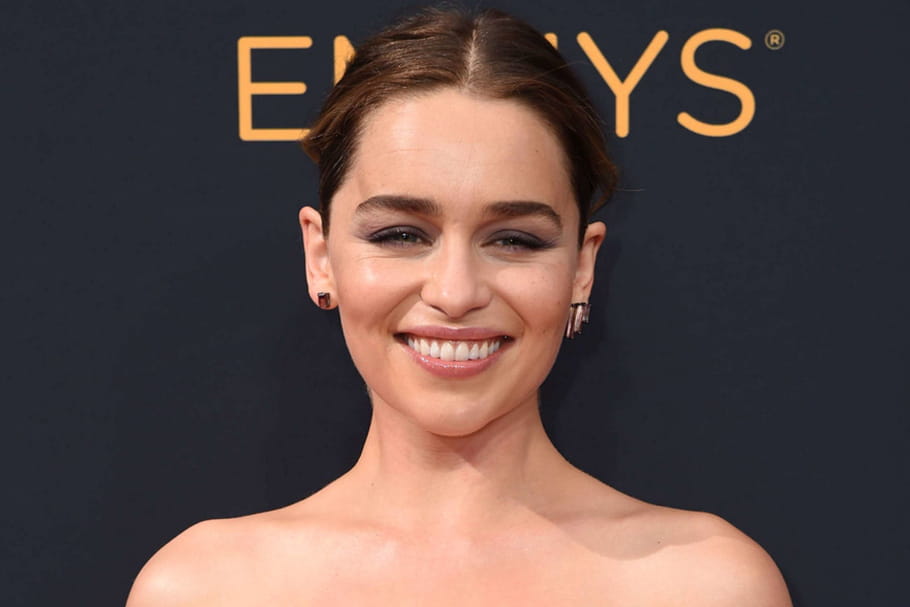 Emilia Clarke, princesse à la beauté naturelle