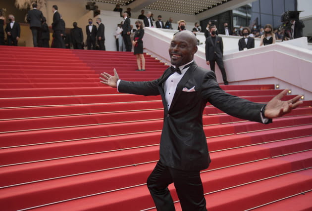 Jimmy Jean-Louis nous accueille &agrave; bras ouverts