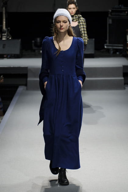 D&eacute;fil&eacute; Agn&egrave;s b.