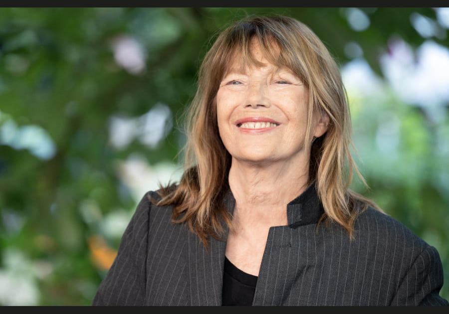 La chevelure claire de Jane Birkin