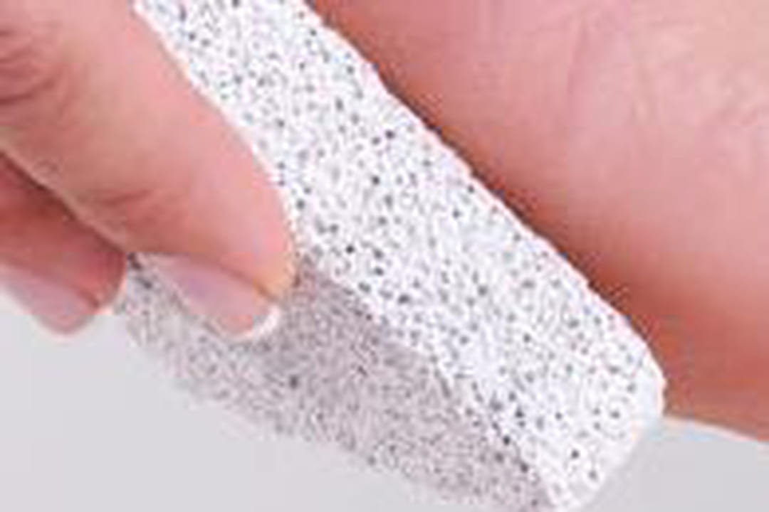 Soin des pieds : lutter contre la corne