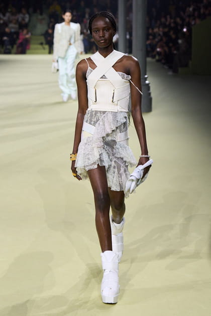 Look 26&nbsp;du d&eacute;fil&eacute; Balmain