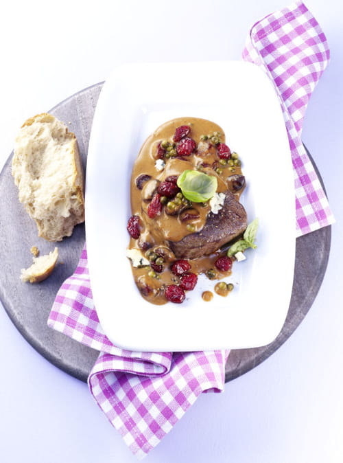 Filet de boeuf à la sauce au gorgonzola et aux US cranberries