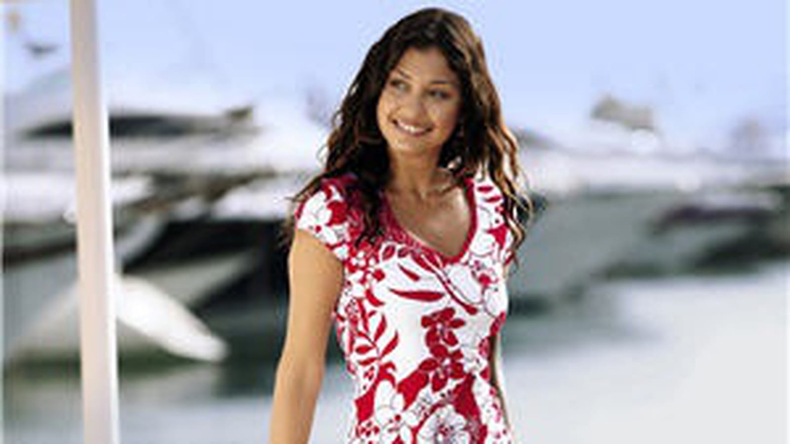 Robe rouge de Bon Prix
