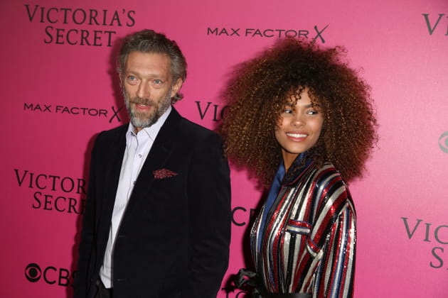 Vincent Cassel et sa jeune chérie Tina Kunakey chez Victoria's Secret, 2016, Paris