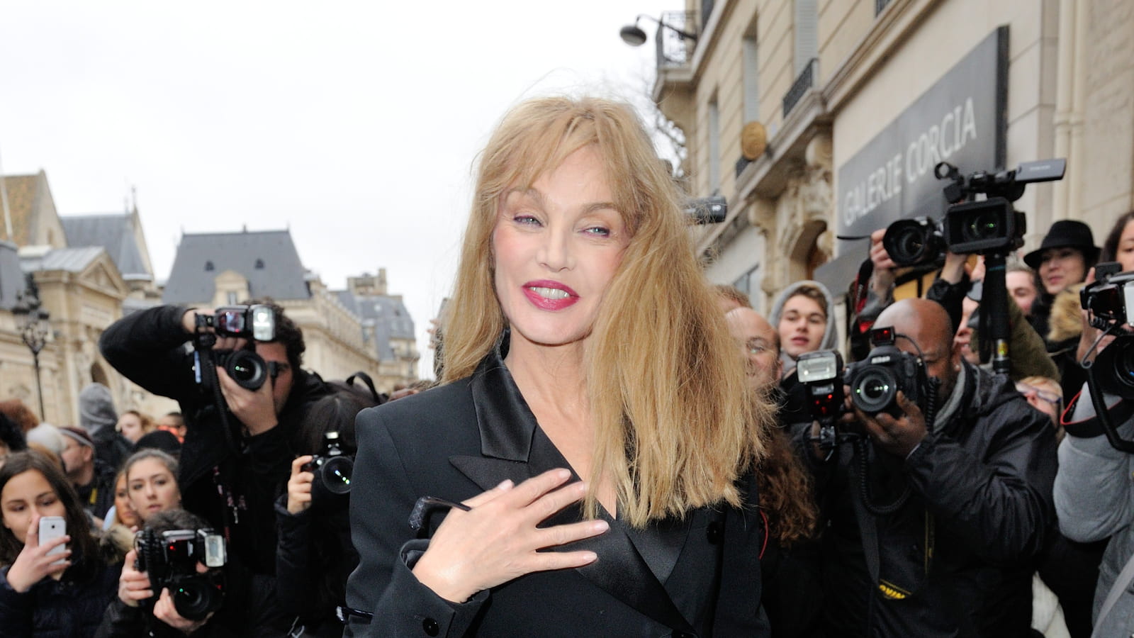 Arielle Dombasle