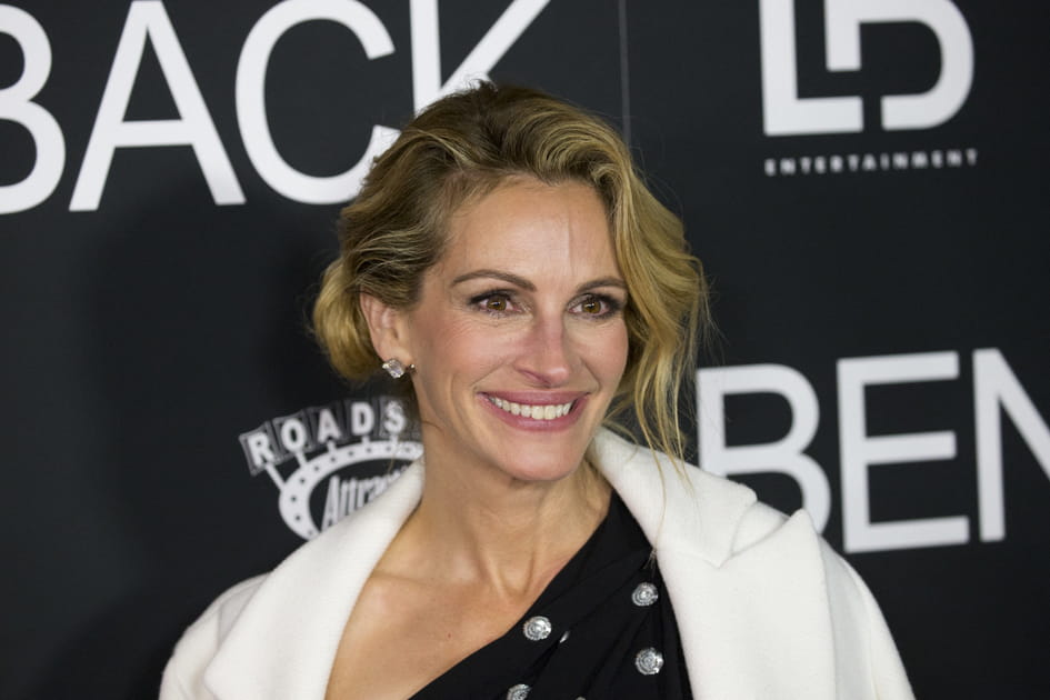 Le chignon coiff&eacute;-d&eacute;coiff&eacute; de Julia Roberts