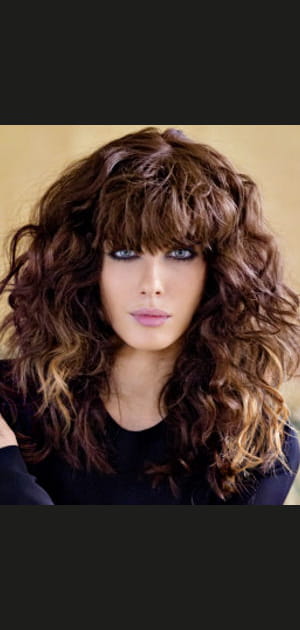 Coloration 2013&nbsp;: cheveux bruns et m&egrave;ches blondes