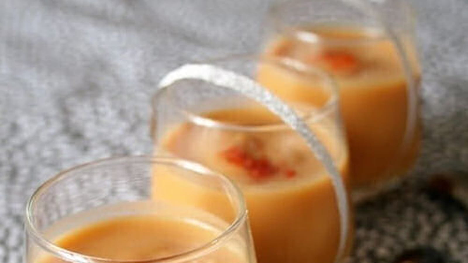 Velouté de patates douces au lait de coco