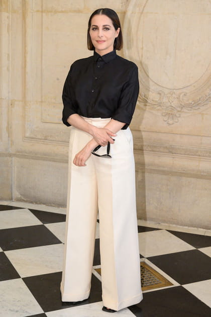 Amira Casar au d&eacute;fil&eacute; Dior