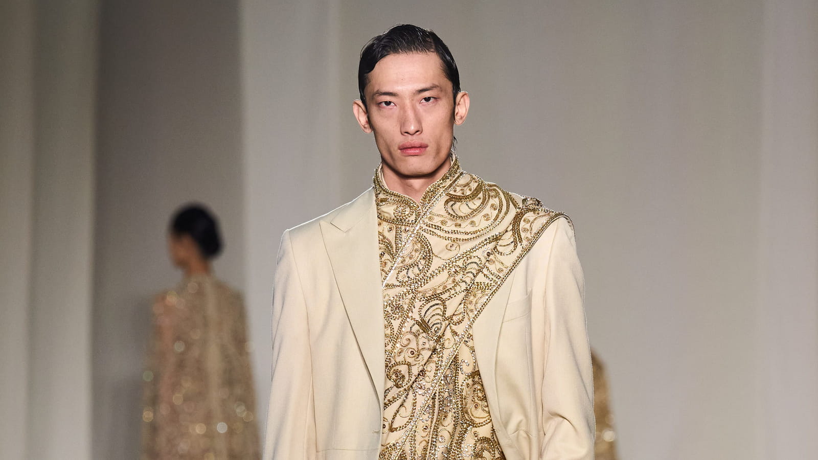 Look 5