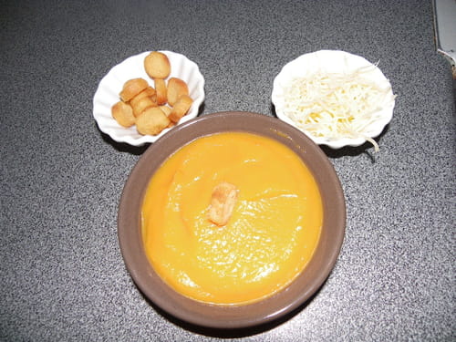Velouté de potiron et pommes de terre : la recette facile