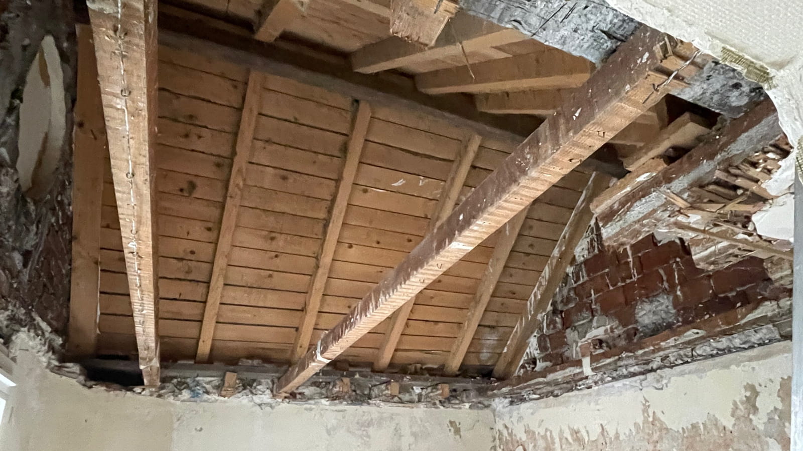 Combles pendant 
