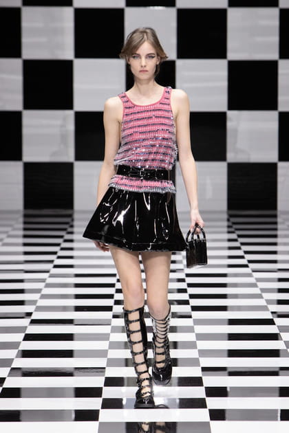 D&eacute;fil&eacute; Emporio Armani automne-hiver 2022-2023