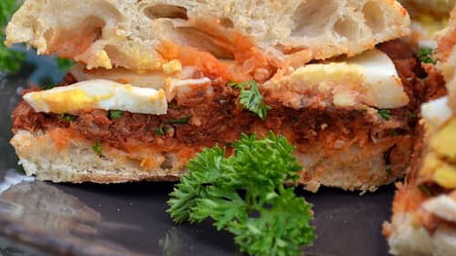 Ciabattina aux sardines et oeufs durs
