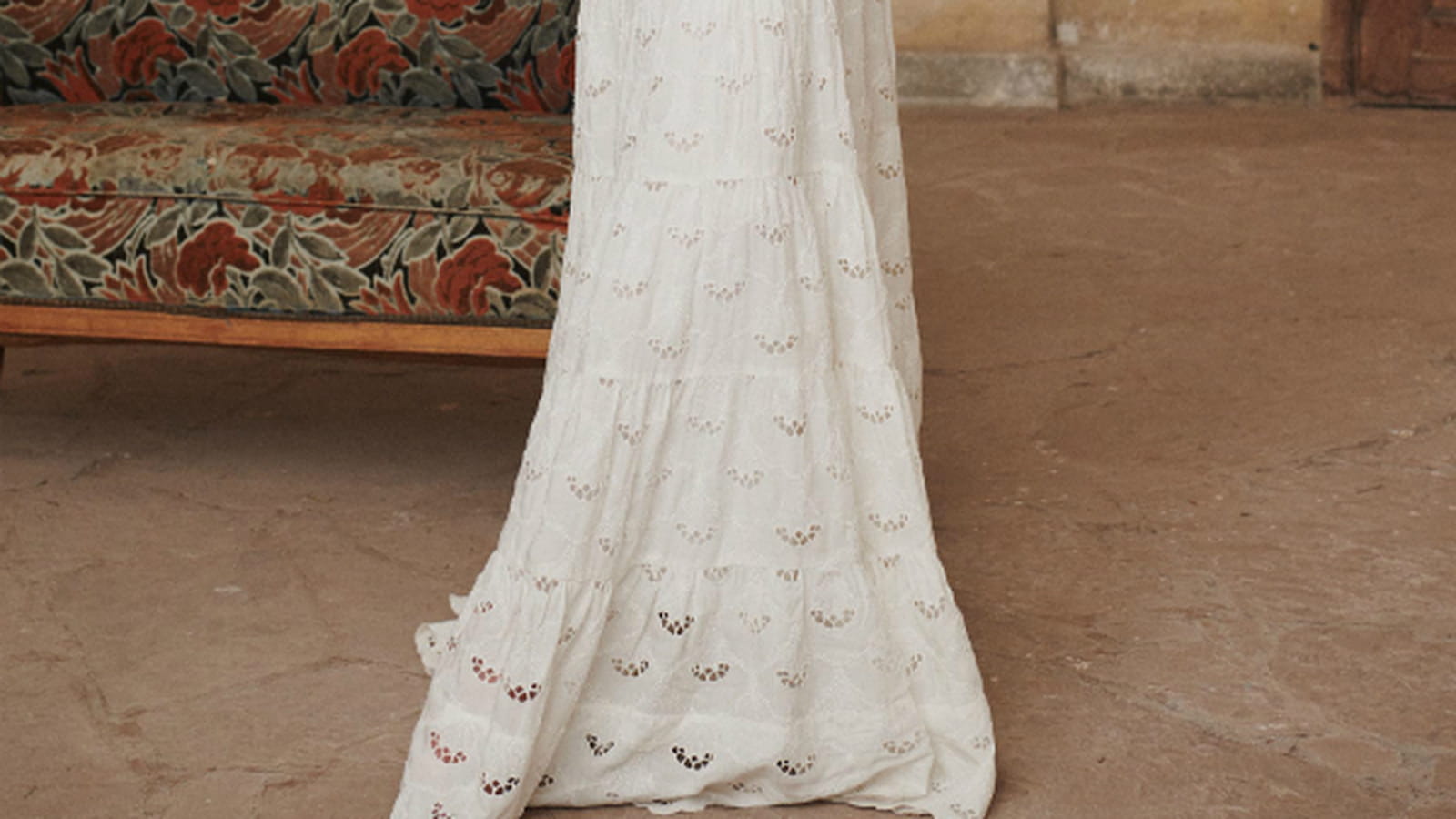Ensemble dentelle jupe longue