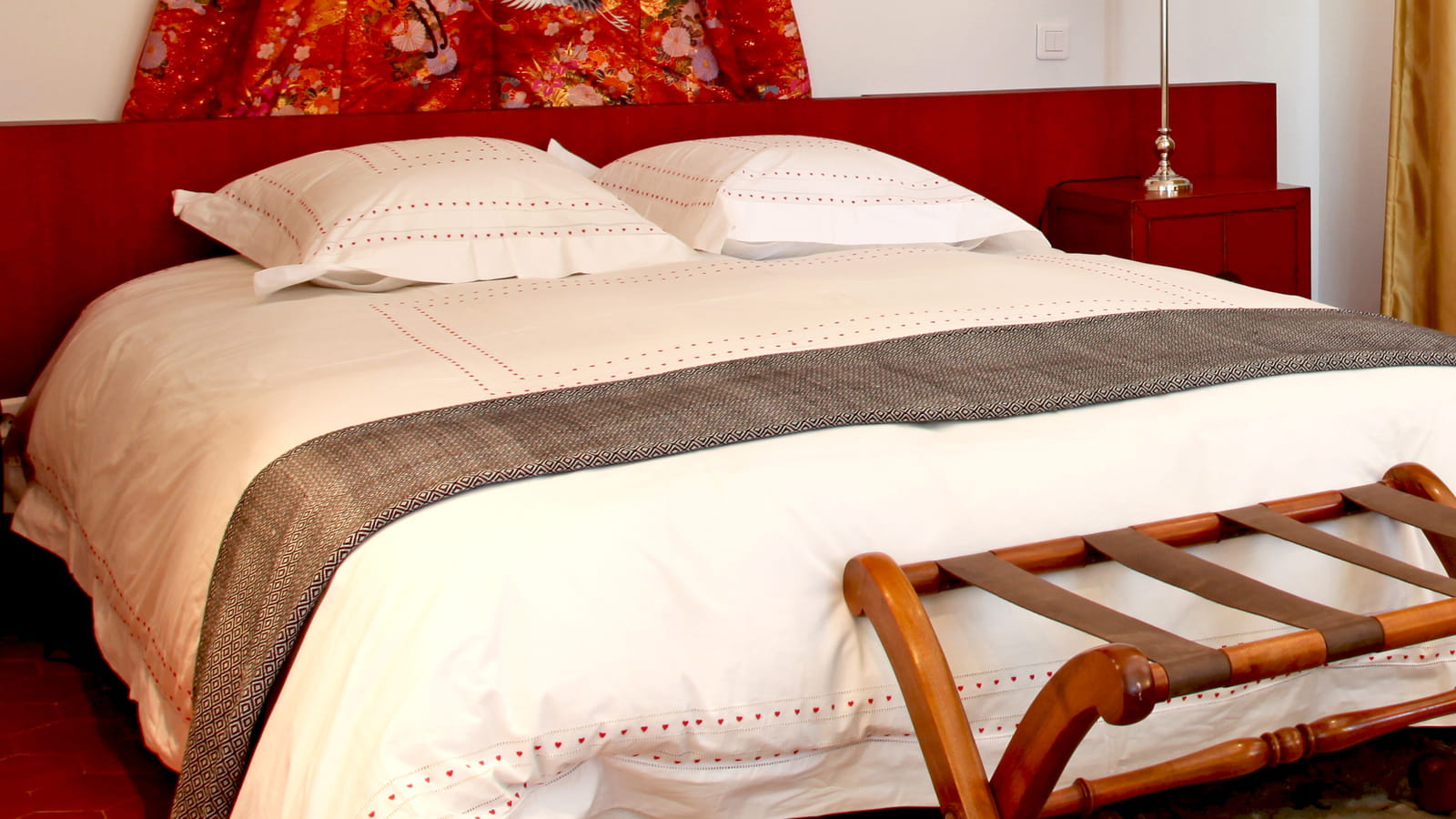 Kimono rouge nuptial