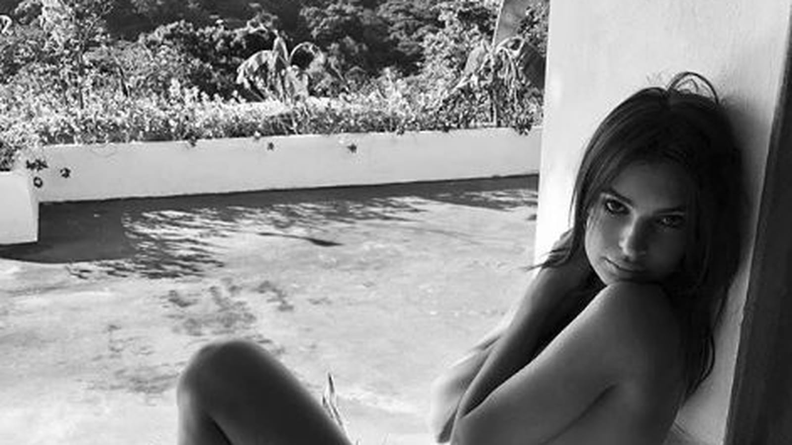 Emily Ratajkowski