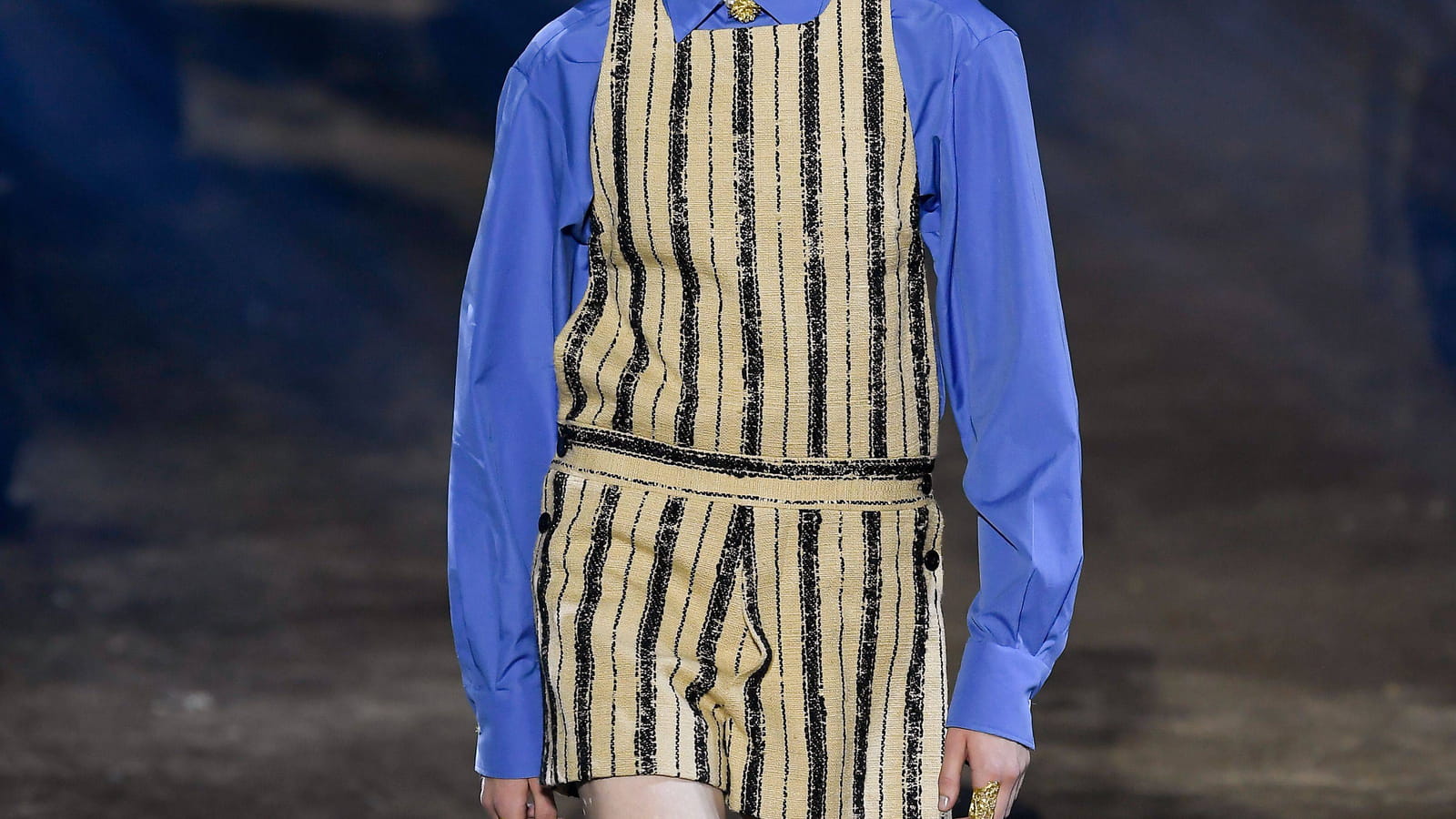 Look 1