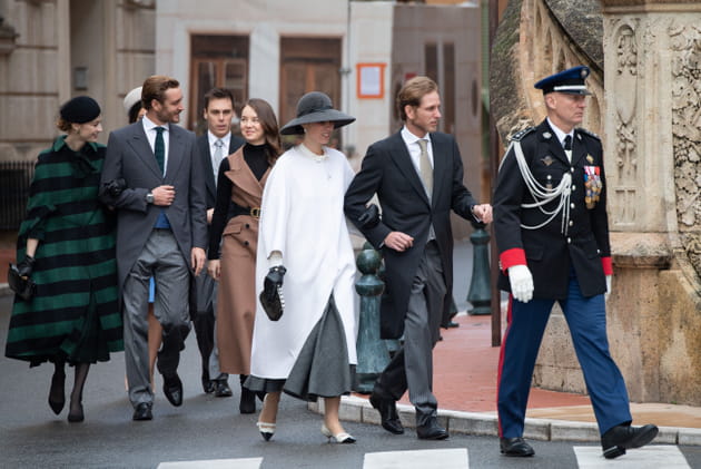 Les membres de la famille princi&egrave;re &agrave; la Cath&eacute;drale de Monaco