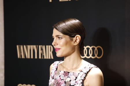 charlotte-casiraghi-chignon-bas