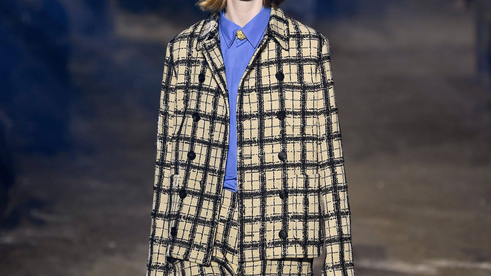 Look 24