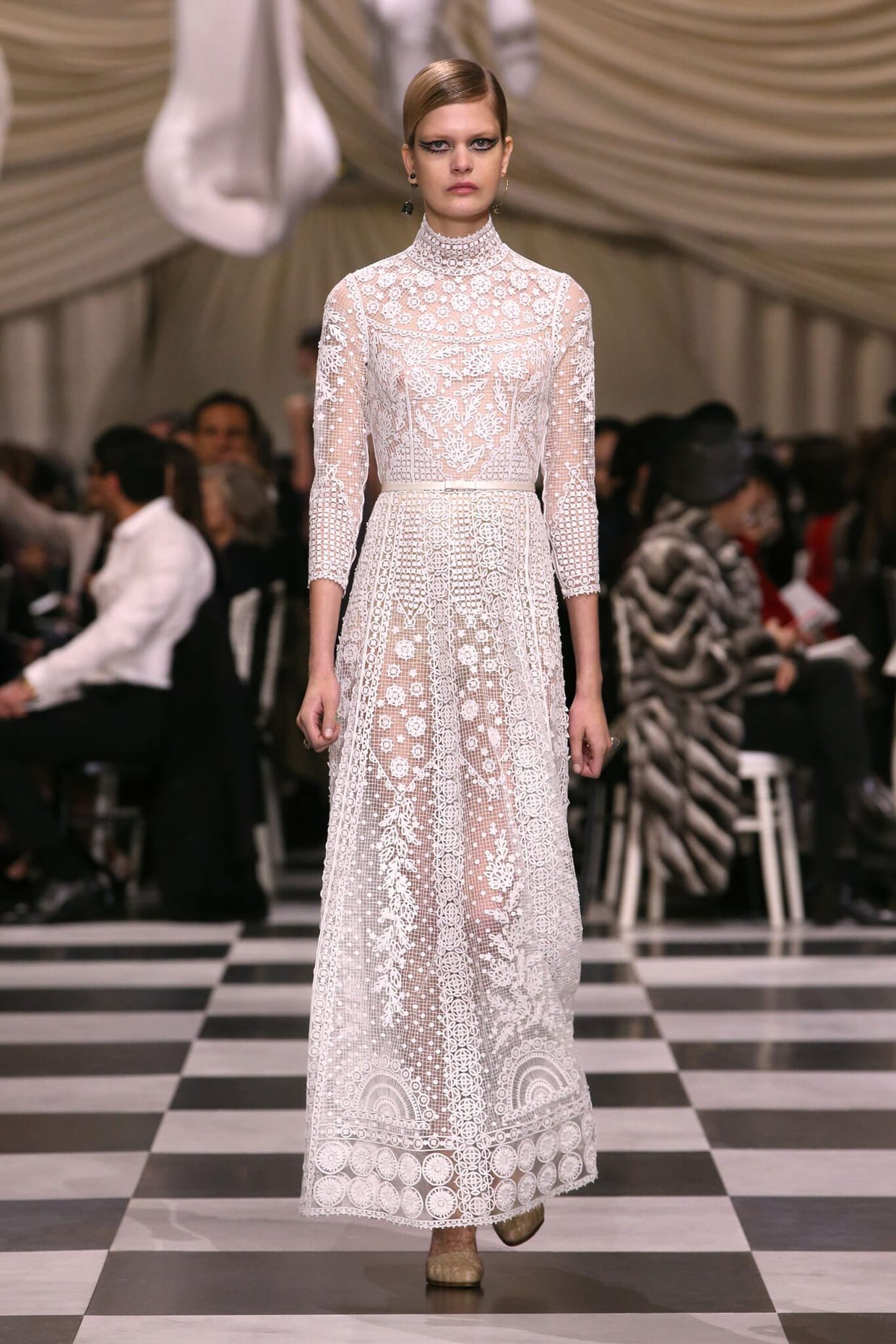 Robe de mari?�e Christian Dior