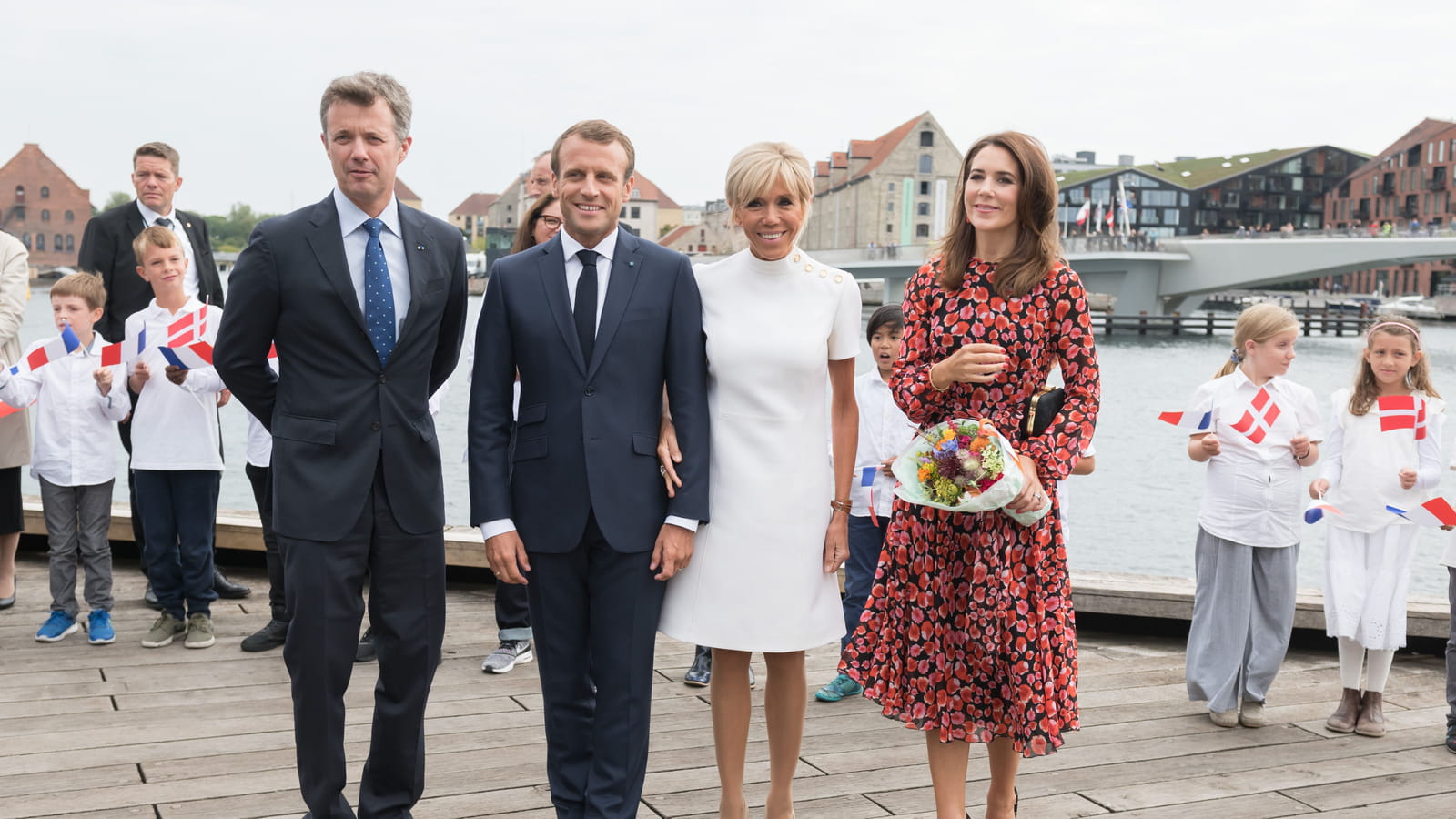 Le couple présidentiel entouré du prince Frederik et de la princesse Marie