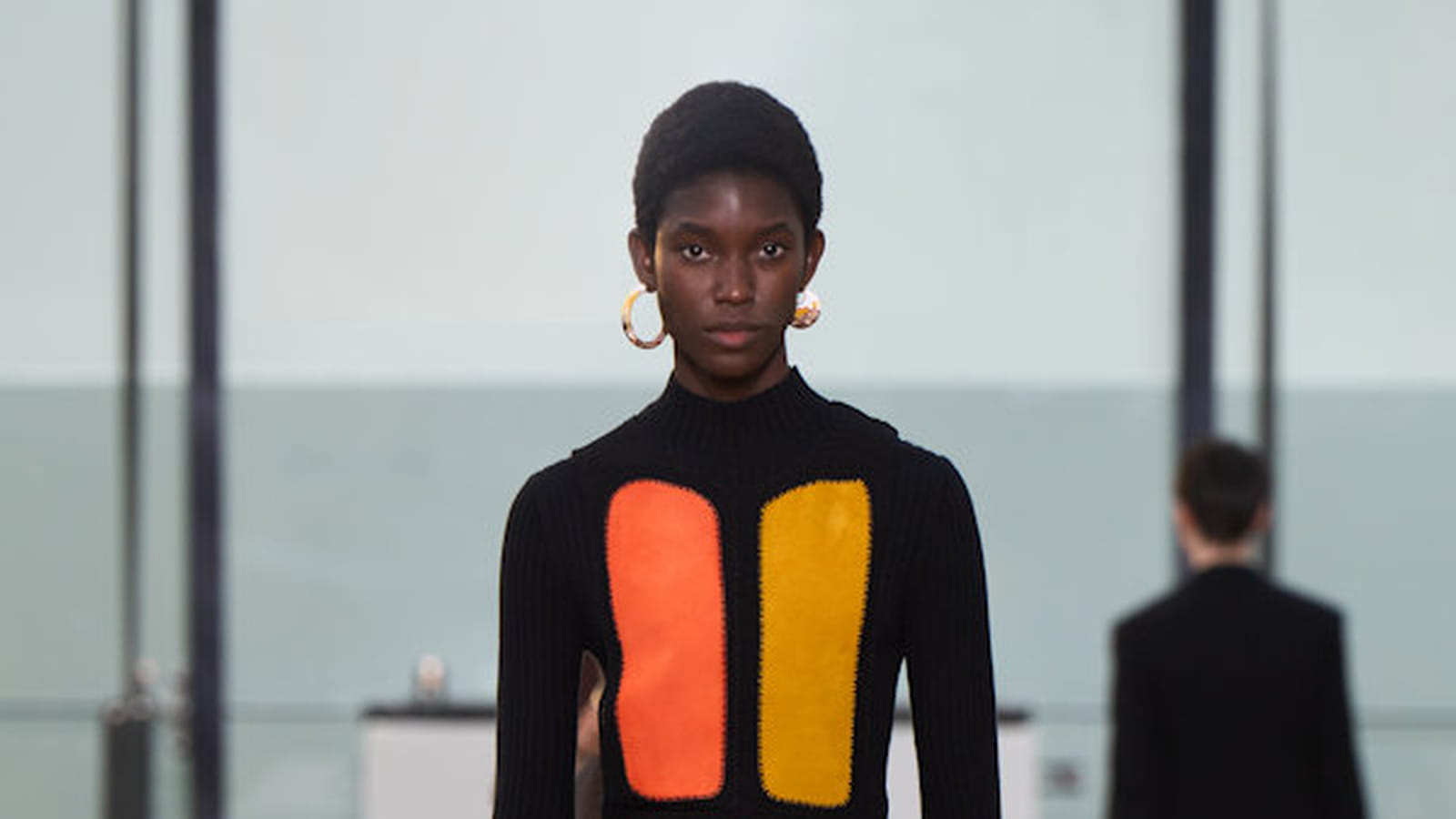 Look 15