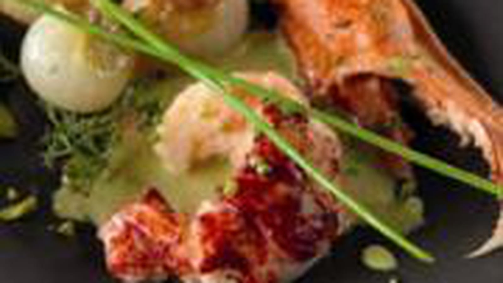 Homard bisque à la pistache