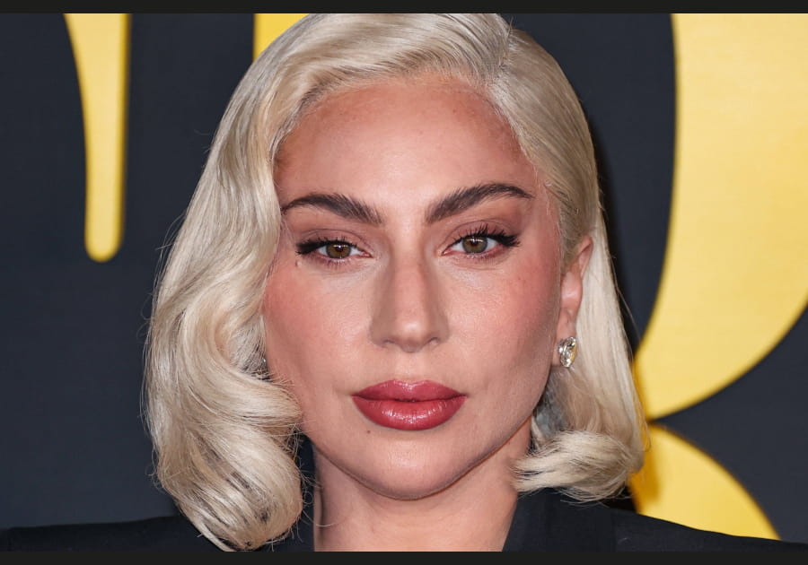 Top&nbsp;: le carr&eacute; vintage de Lady Gaga