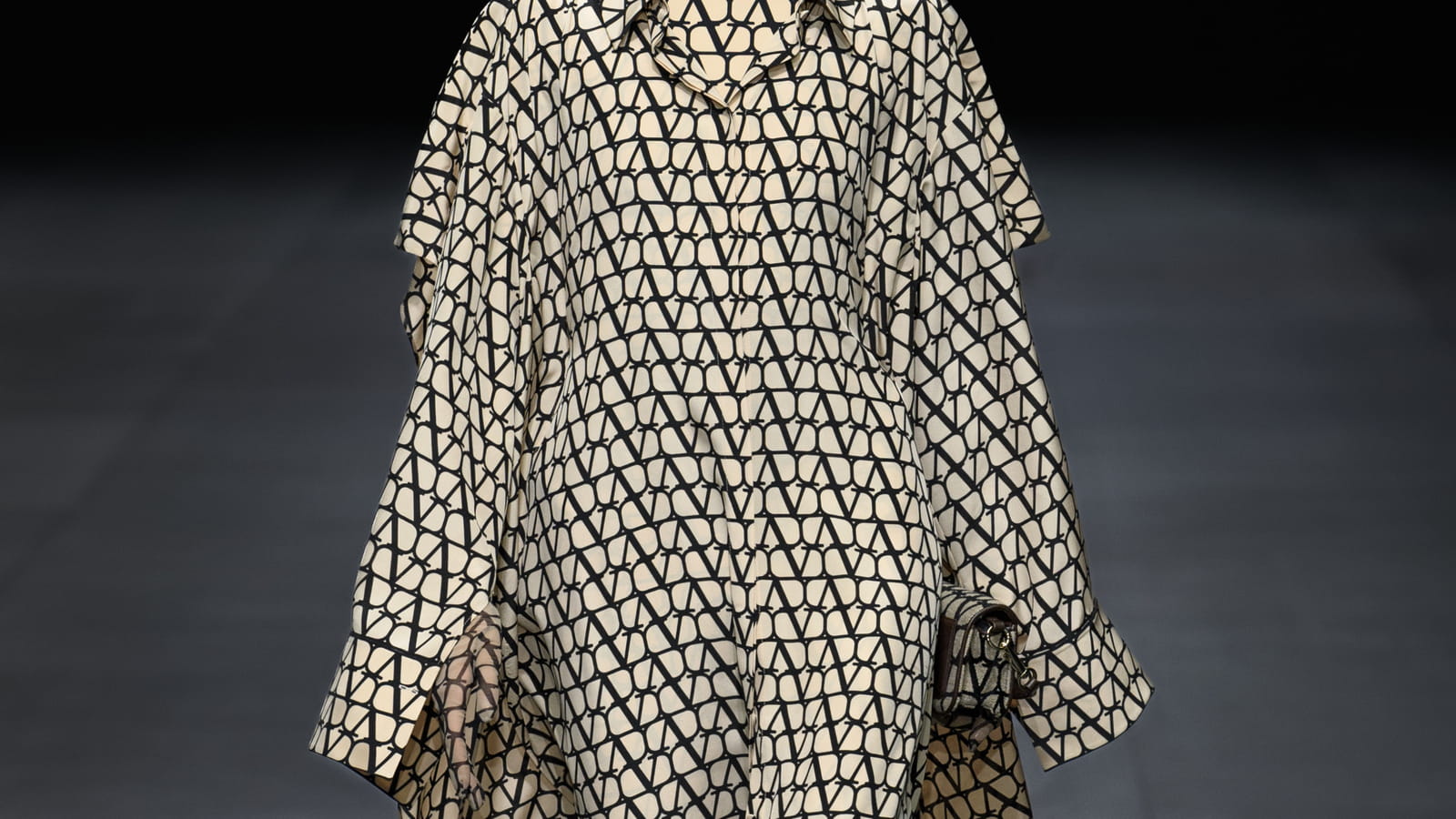 Look 4