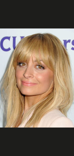 Stars et coloration : Nicole Richie en blonde