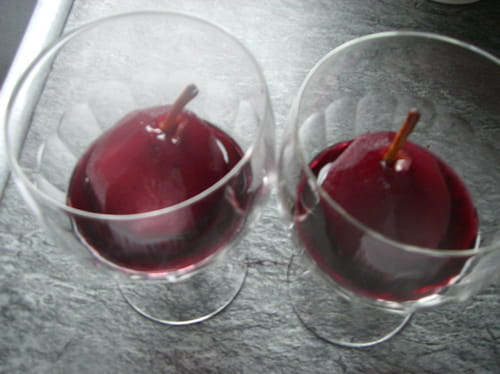 Poires au vin et cassis