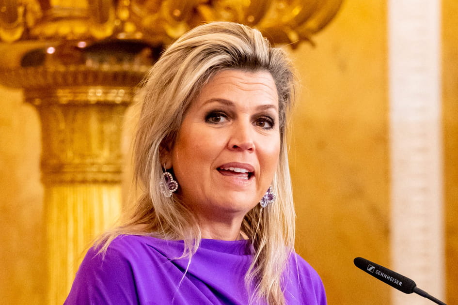 Les cheveux l&acirc;ch&eacute;s de M&aacute;xima des Pays-Bas