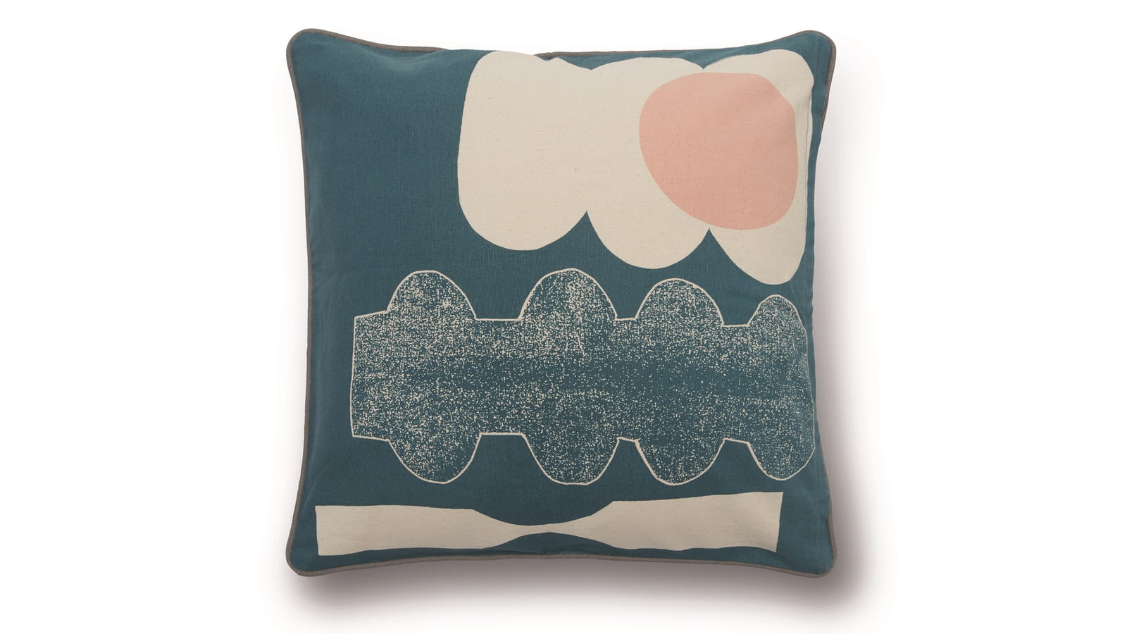 Coussin Bodhi Made.com 