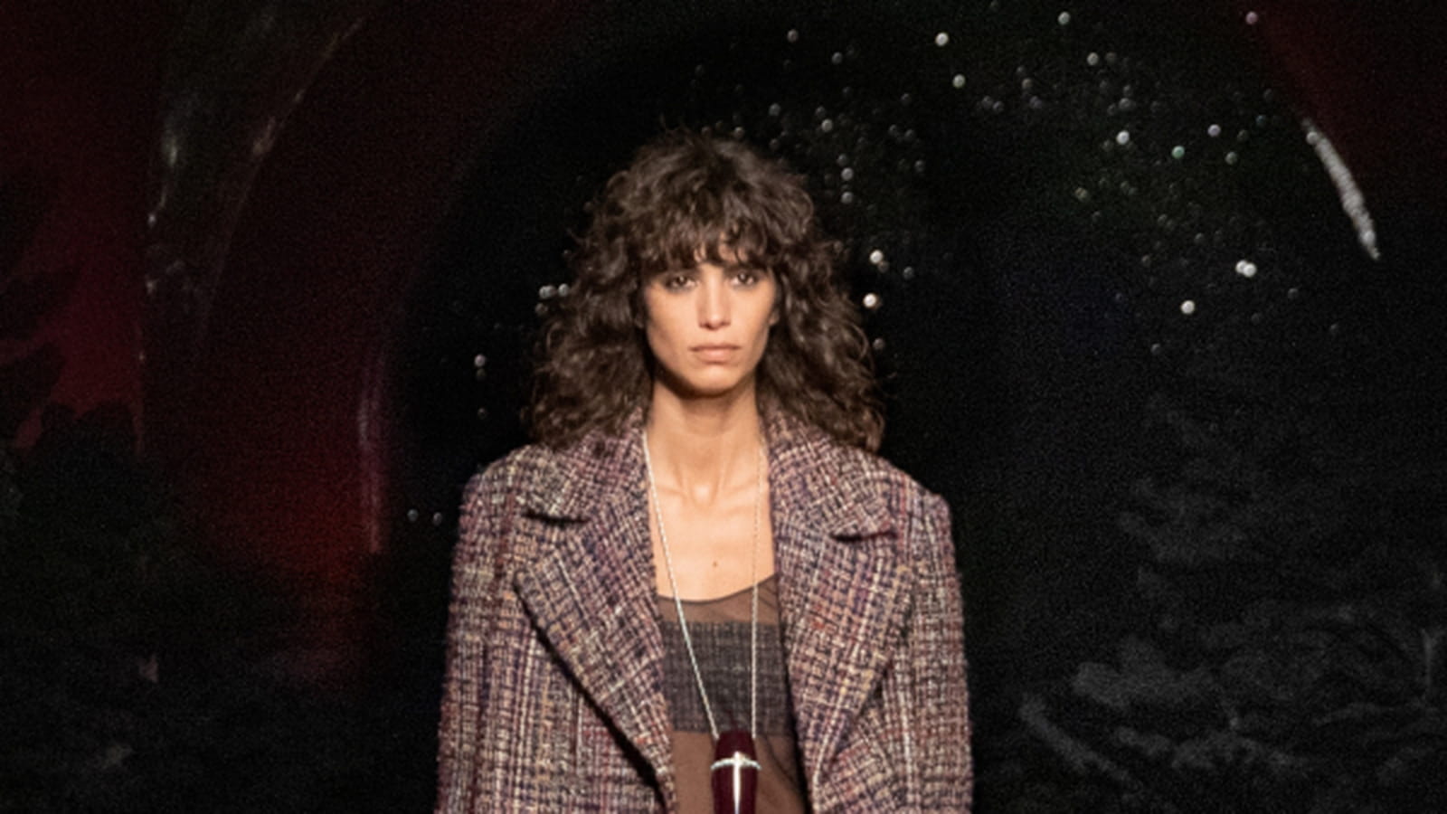 Look 3