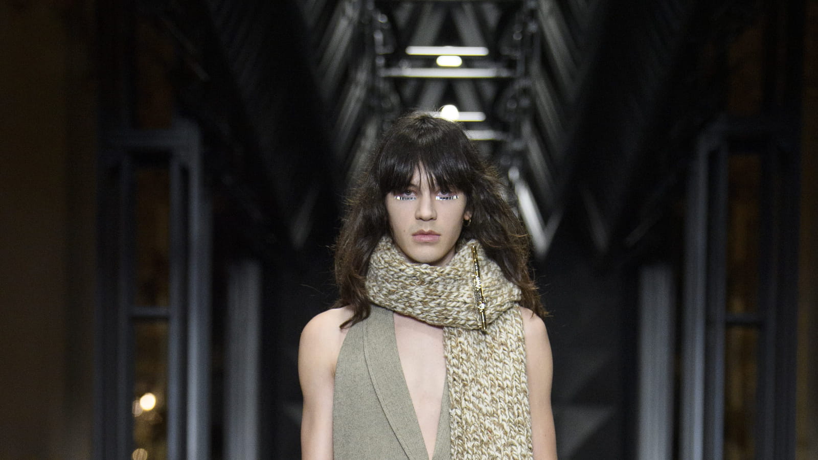 Look 21