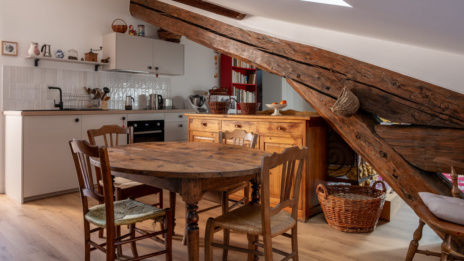 Salle à manger après