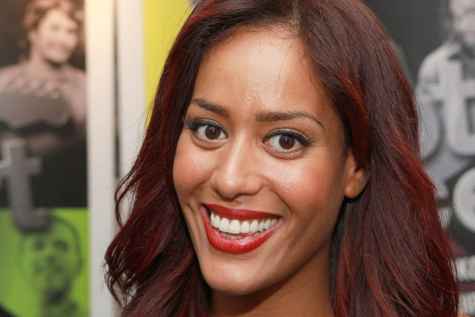 Les cheveux rouges d'Amel Bent