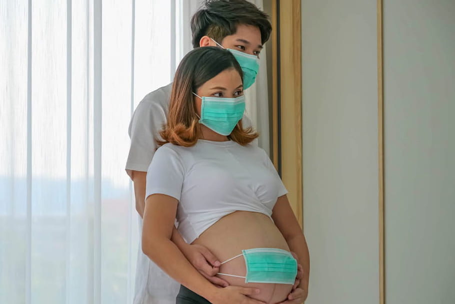 Présence des pères à la naissance, quel suivi après l'accouchement ?
