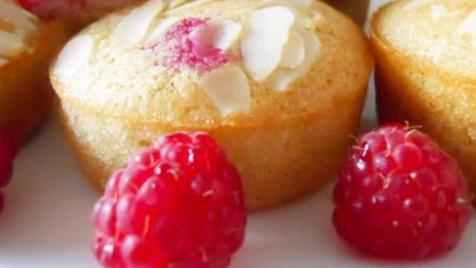 Financiers aux framboises