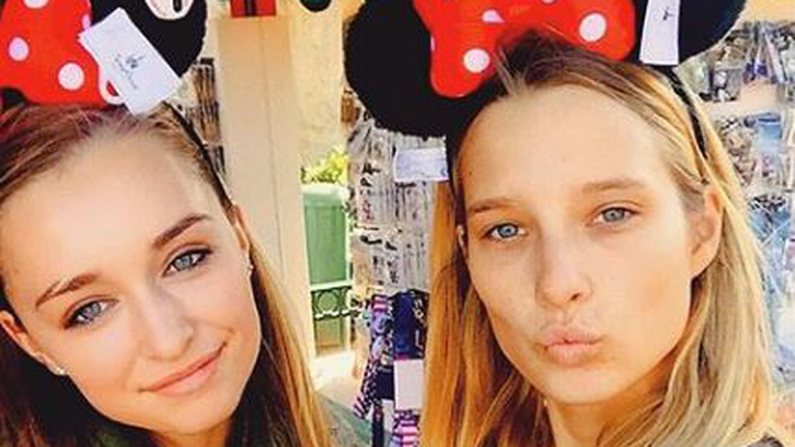 Ilona et Emma Smet 