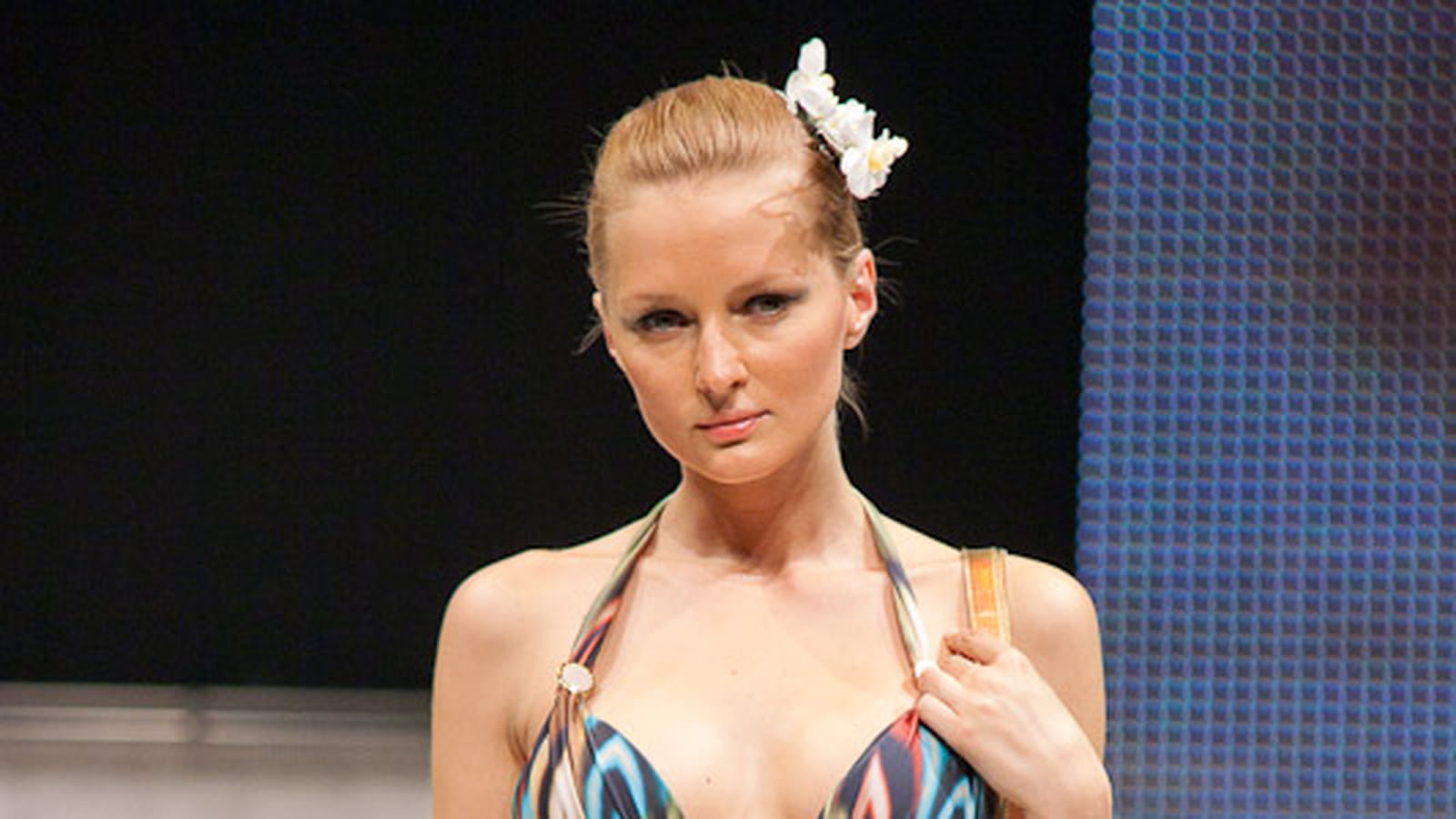 Bikini Feriado Nacional